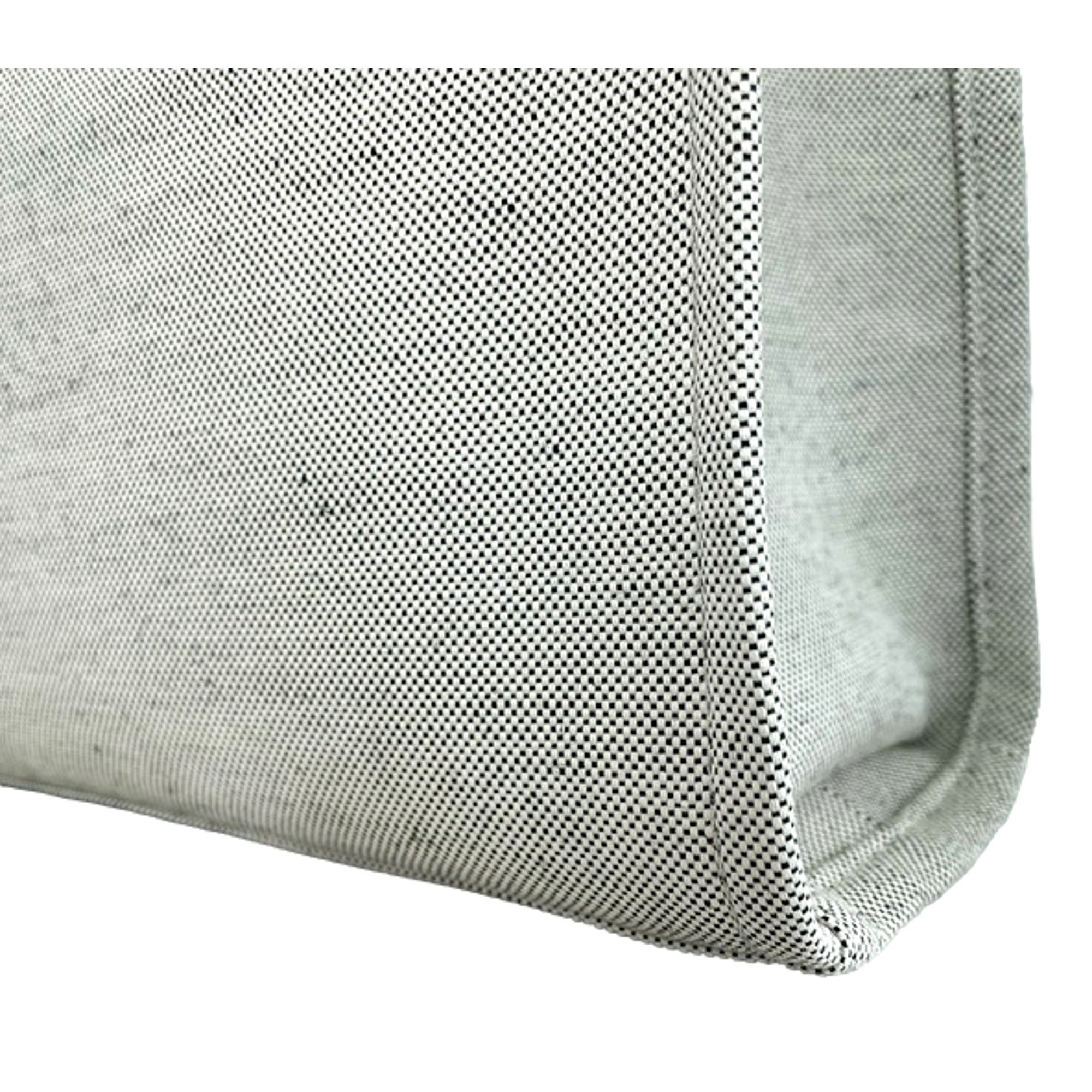 1014567Verasaceecrutote5_clipped_rev_1_2000x2000