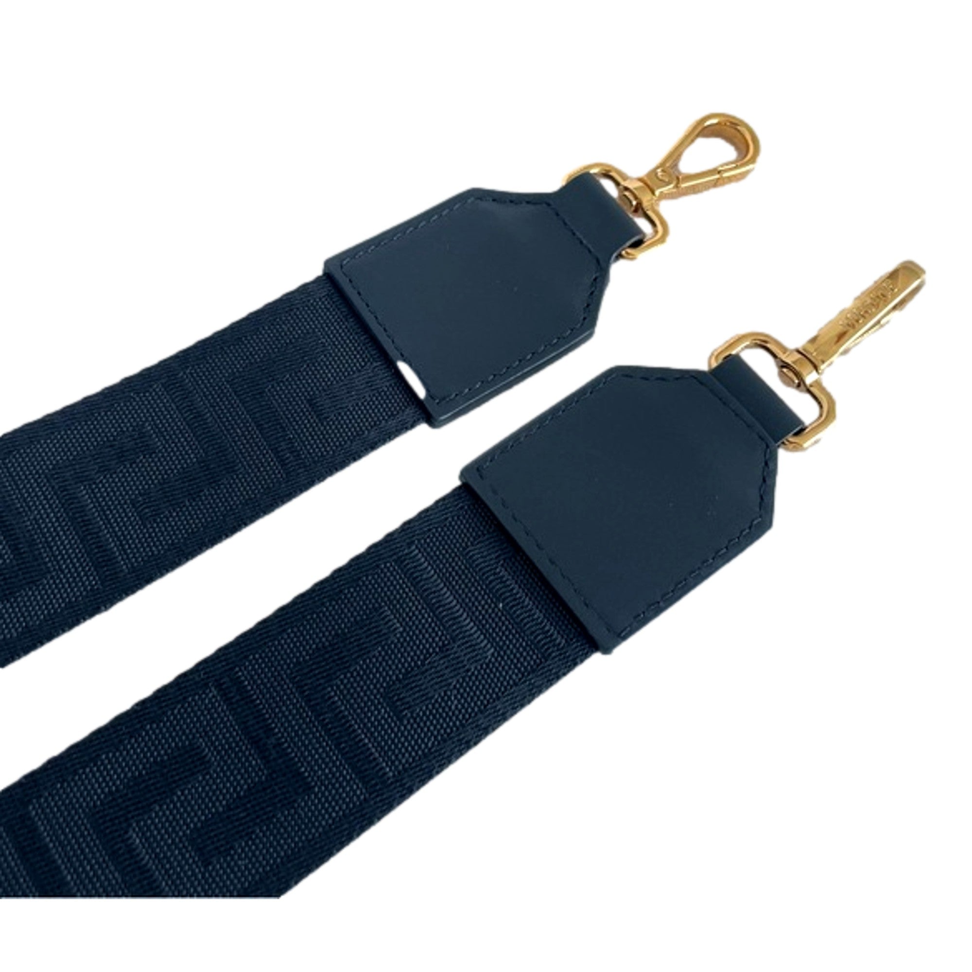 1014567Verasaceecrutote6_clipped_rev_1_2000x2000