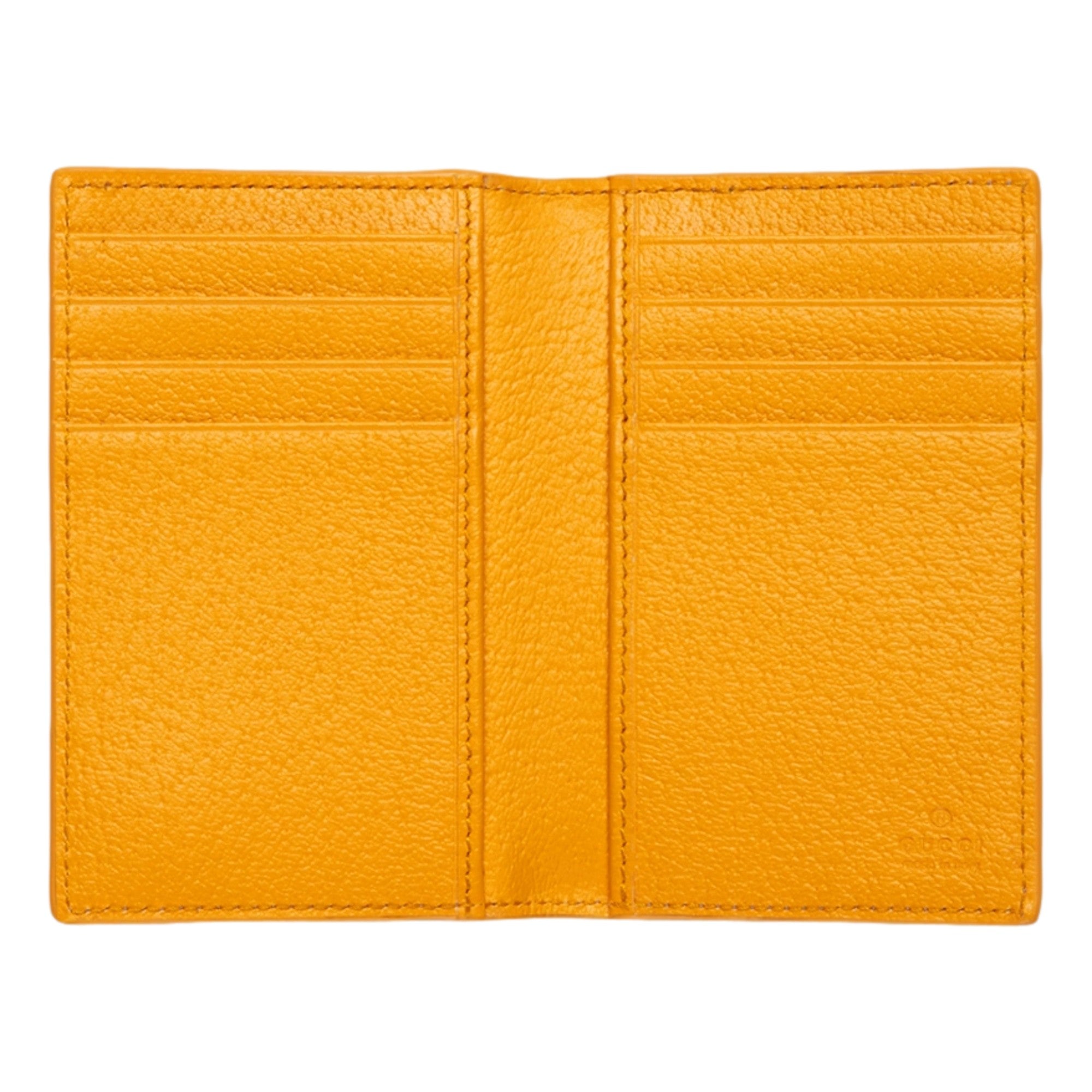 Gucci-768249-Yellow-Beige_1__clipped_rev_1_2000x2000