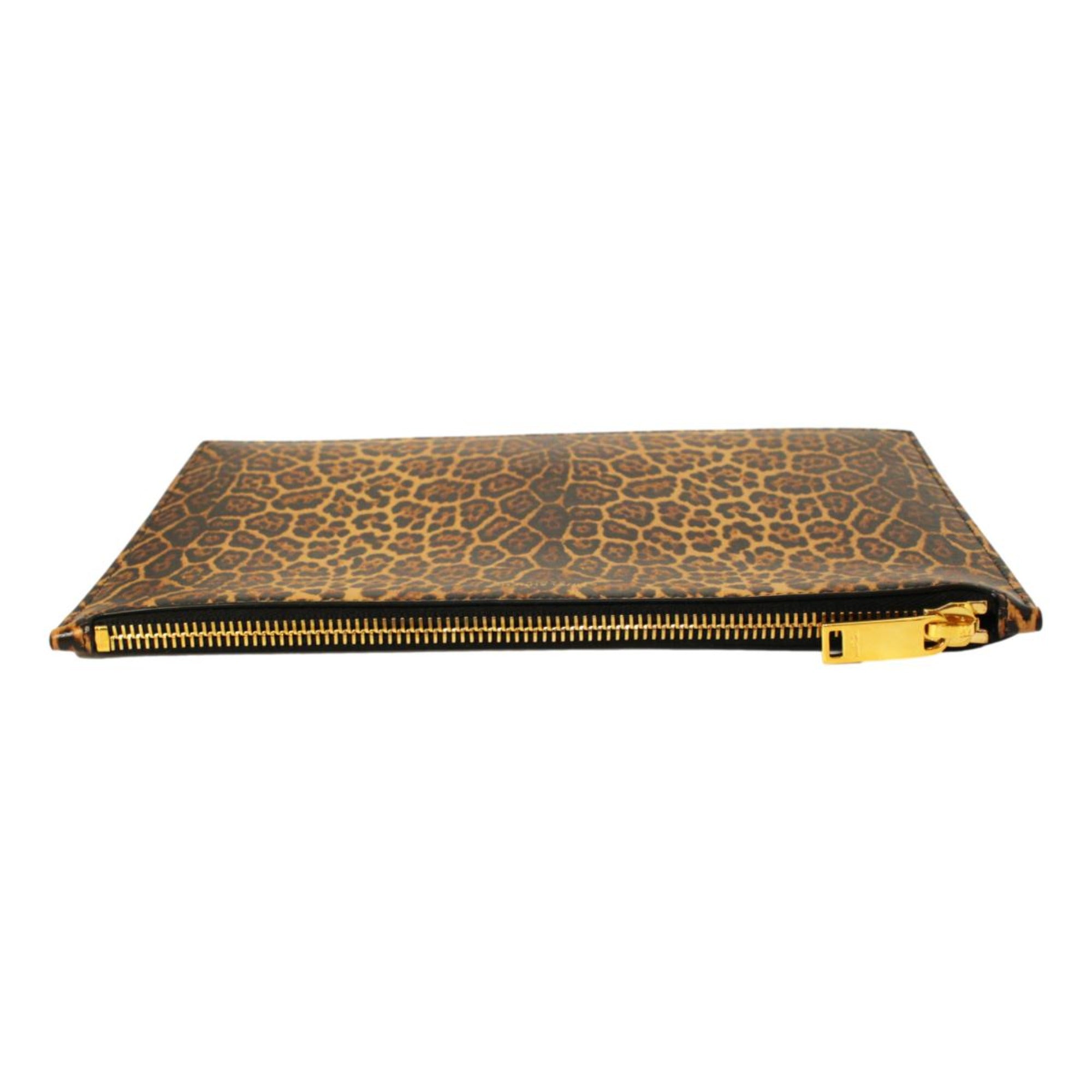 saint-laurent-leopard-printed-calfskin-leather-medium-pouch-635098-37726950293720_2000x2000